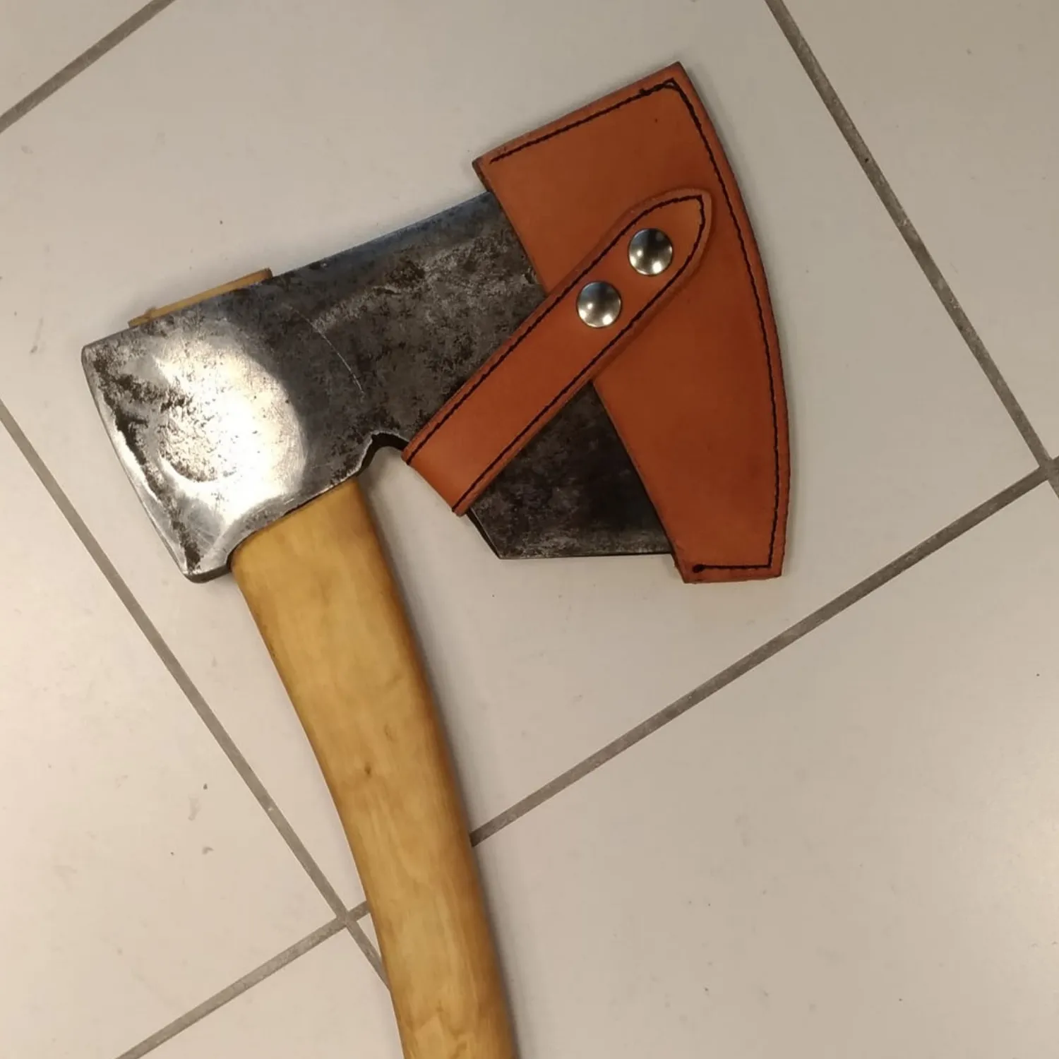 Skinnhylster til øks